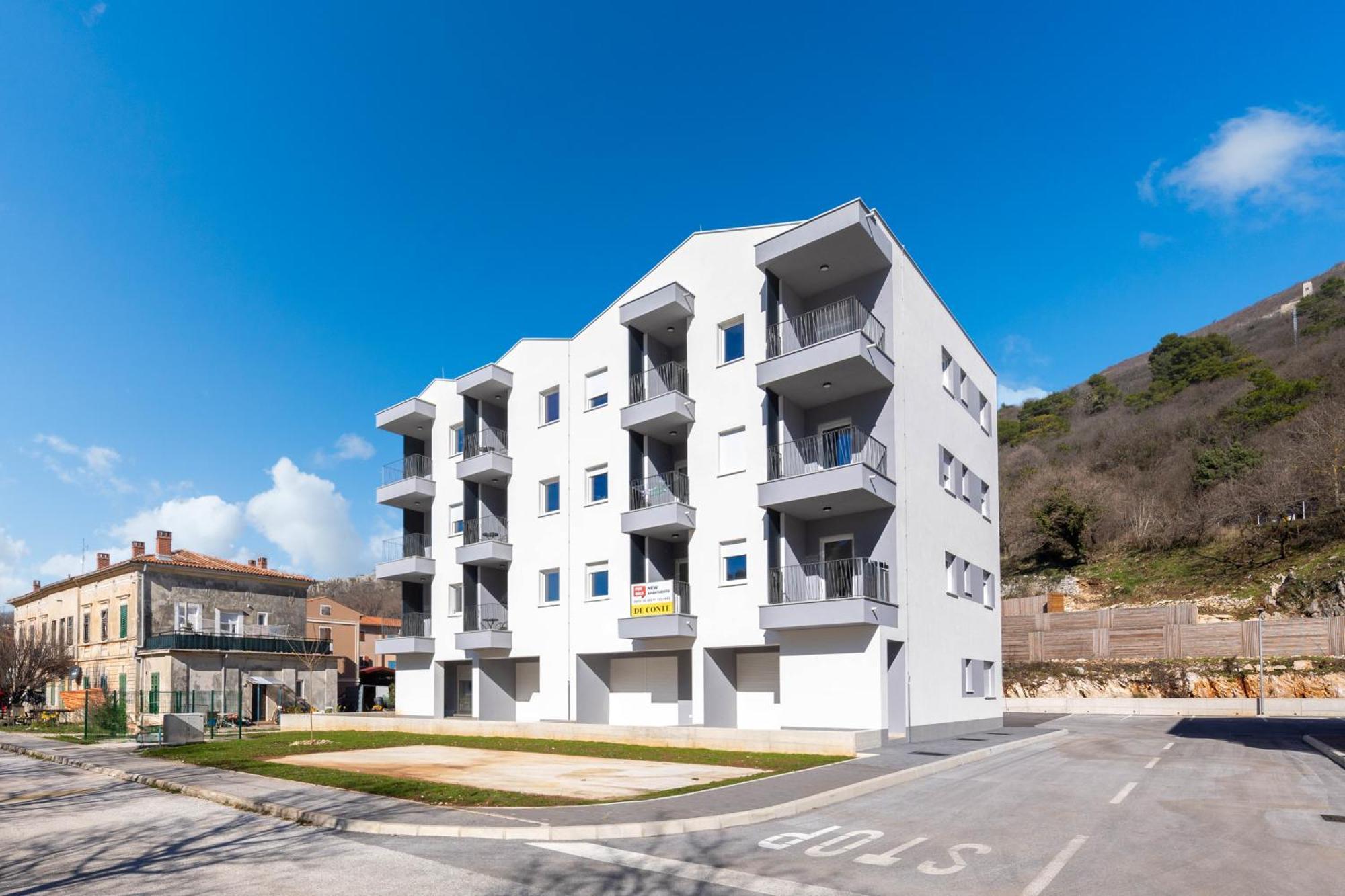 Seafront Villa Andrijana - Happy Rentals 플로민 외부 사진