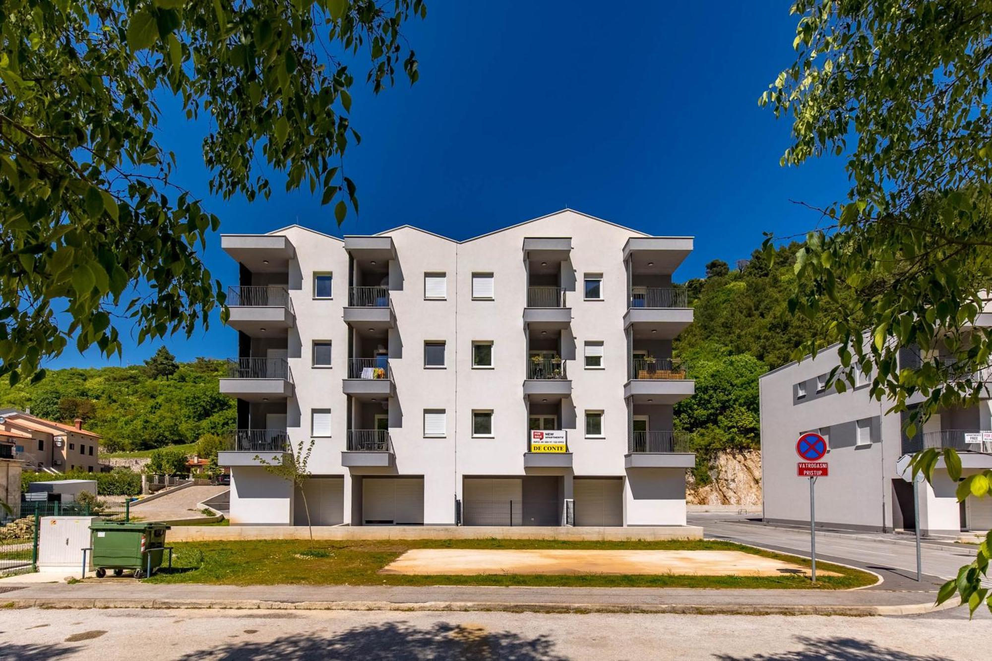 Seafront Villa Andrijana - Happy Rentals 플로민 외부 사진